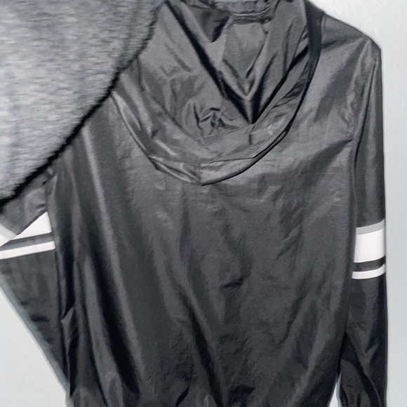 PINK Anorak - Picture 2 of 4